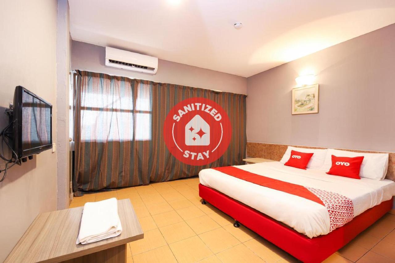 Oyo 89676 Hotel 22 Seremban Eksteriør billede