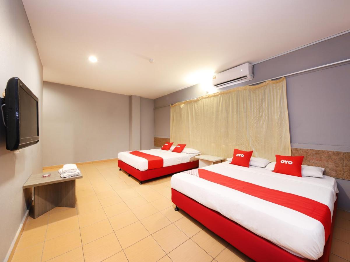 Oyo 89676 Hotel 22 Seremban Eksteriør billede
