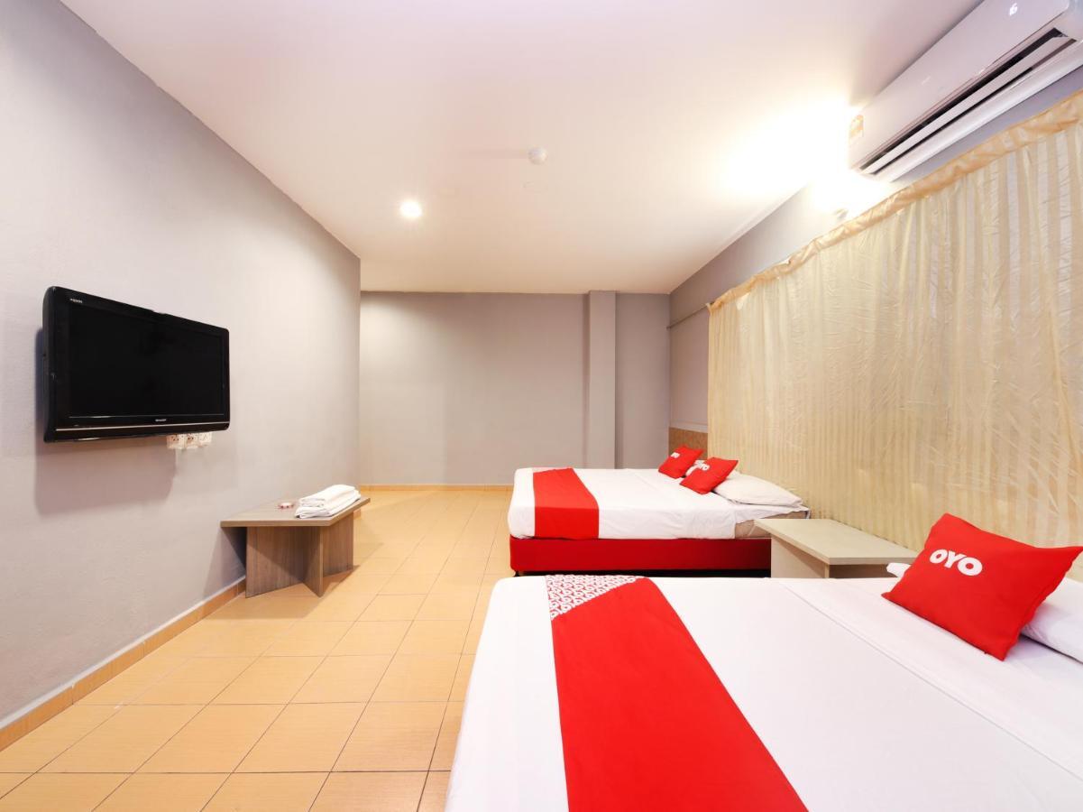 Oyo 89676 Hotel 22 Seremban Eksteriør billede