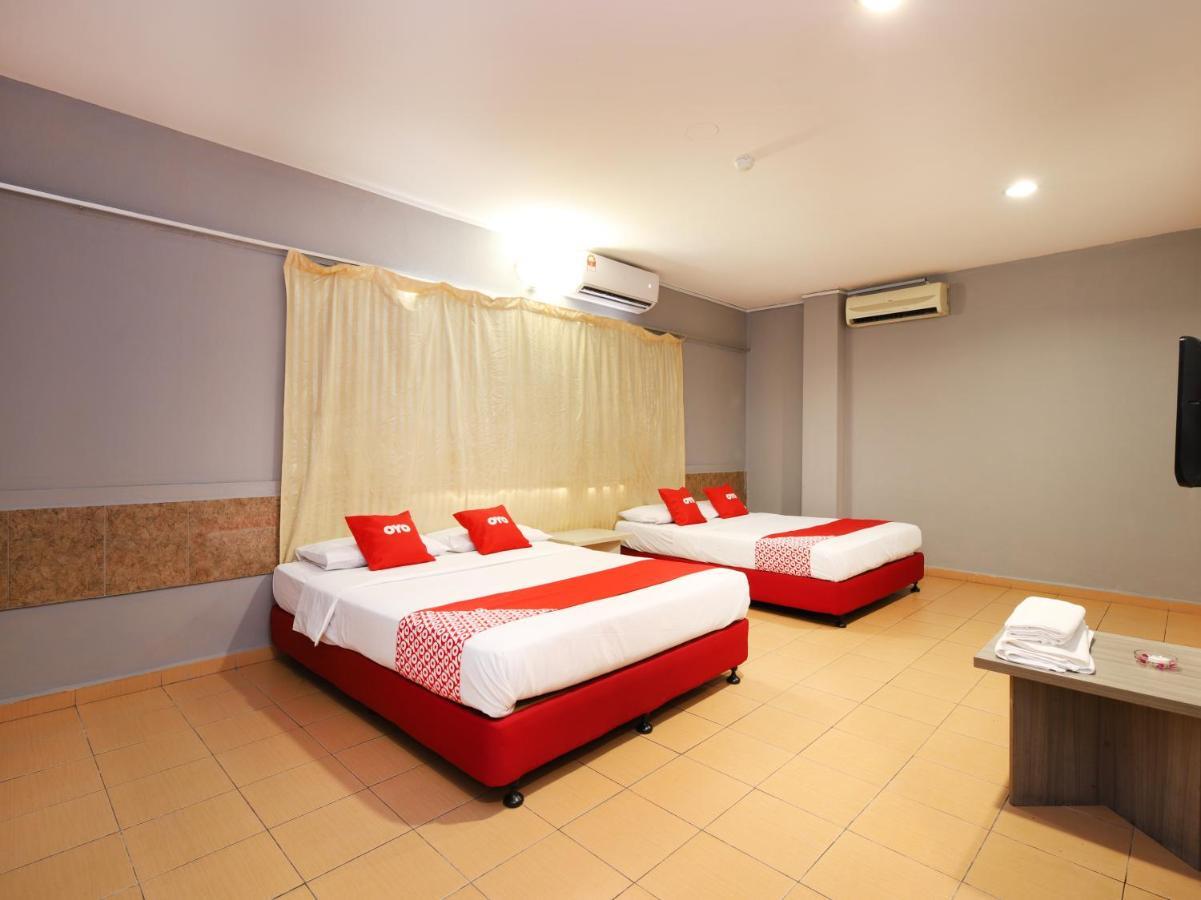 Oyo 89676 Hotel 22 Seremban Eksteriør billede
