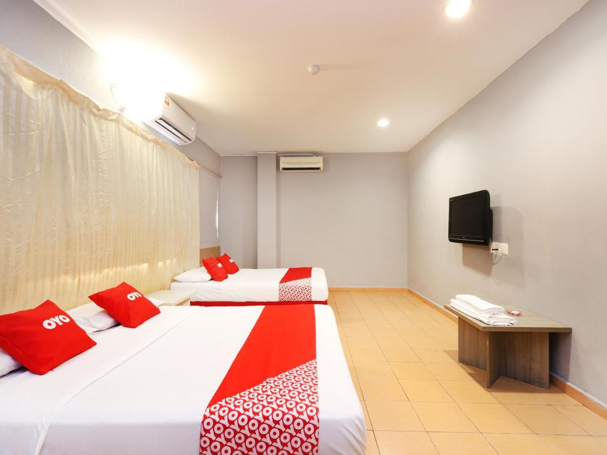Oyo 89676 Hotel 22 Seremban Eksteriør billede